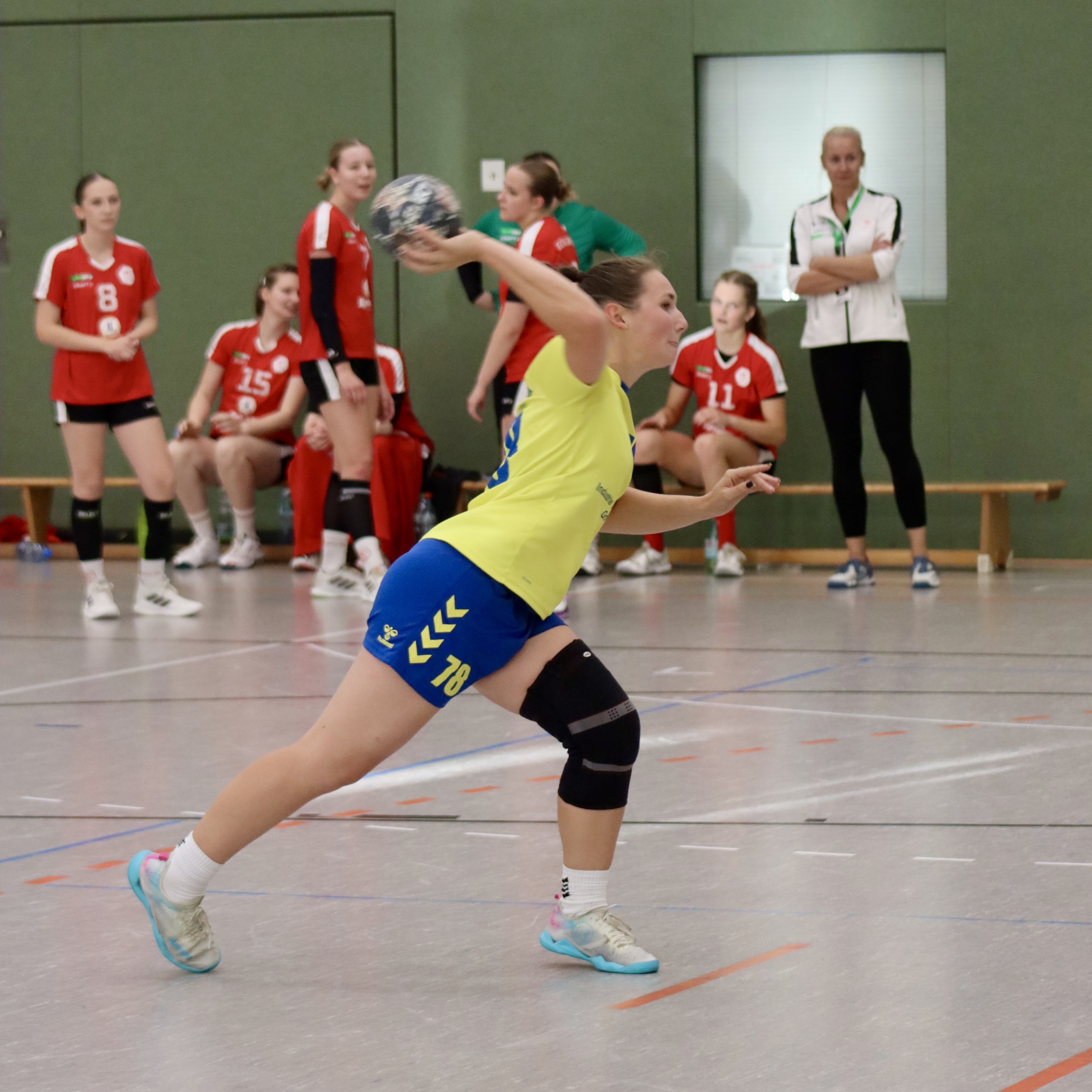 107CE536-F4F0-4D7B-80CE-5AC750179C14_1_201_a