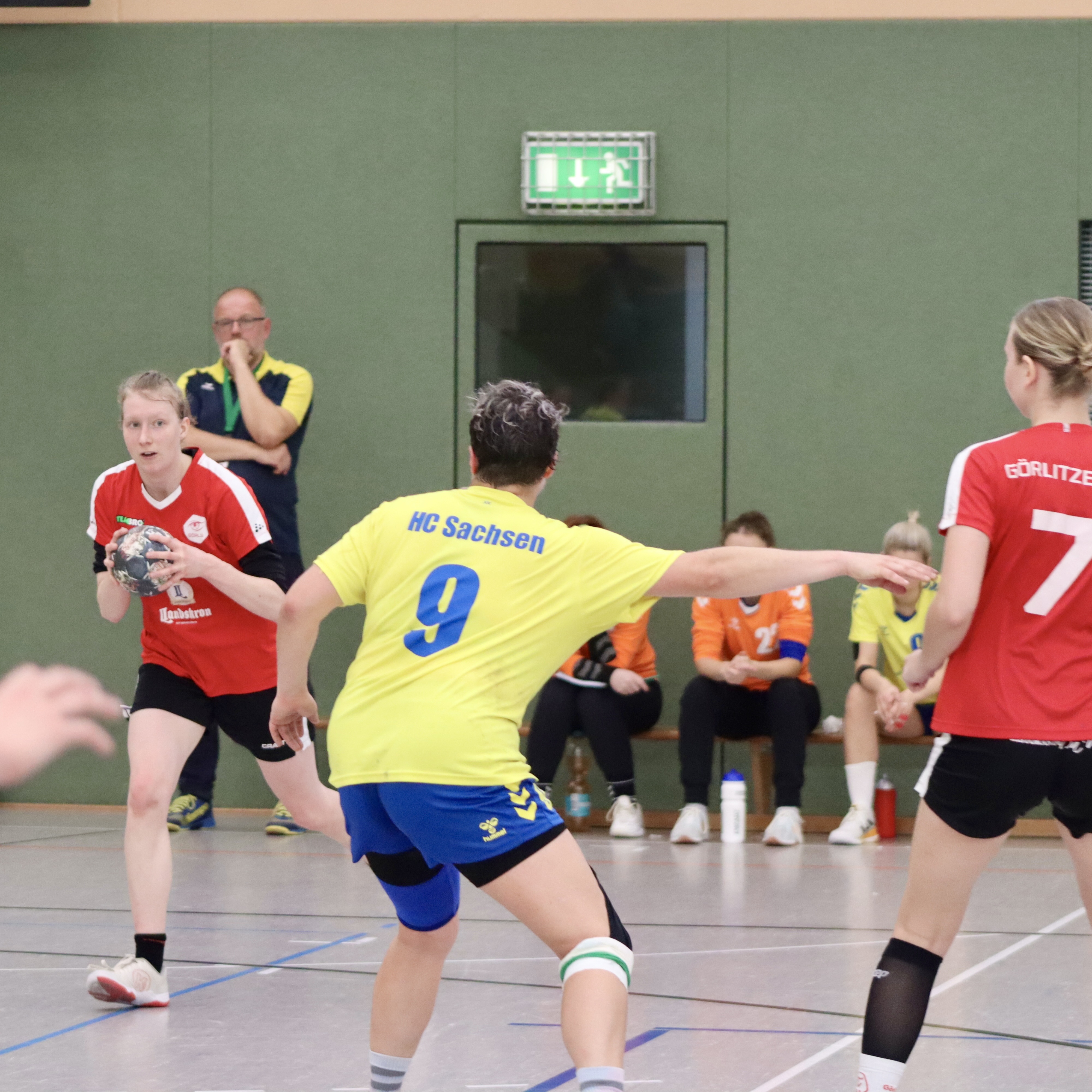 70E4C29B-B78F-4786-904F-087475002904_1_201_a