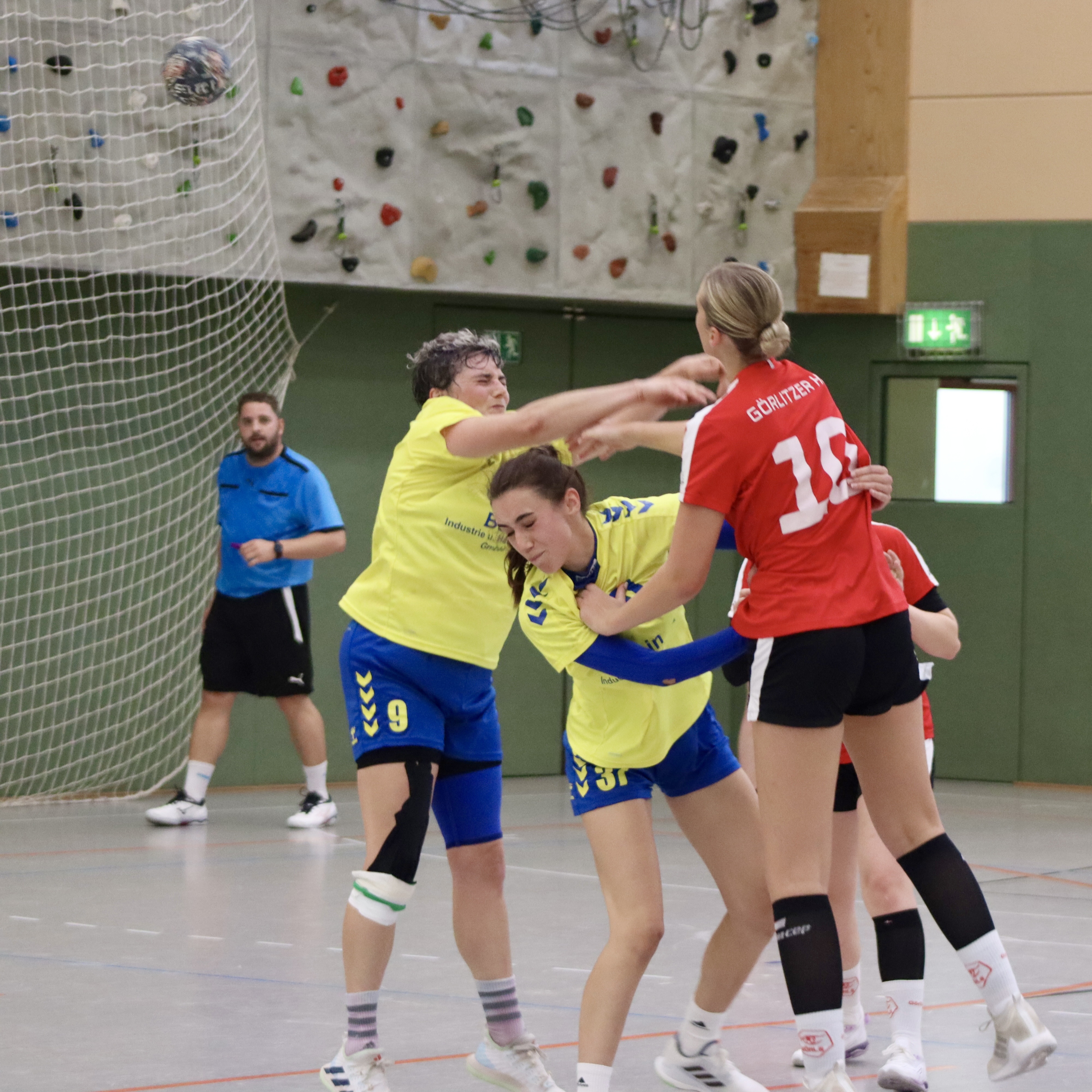 F16634B4-E6F6-42CB-AEA1-7A3A968B07FB_1_201_a