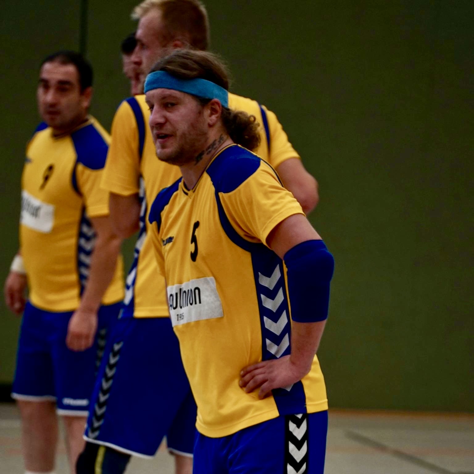 8DB8DB65-4DE1-4427-A079-A72504E89690_1_201_a