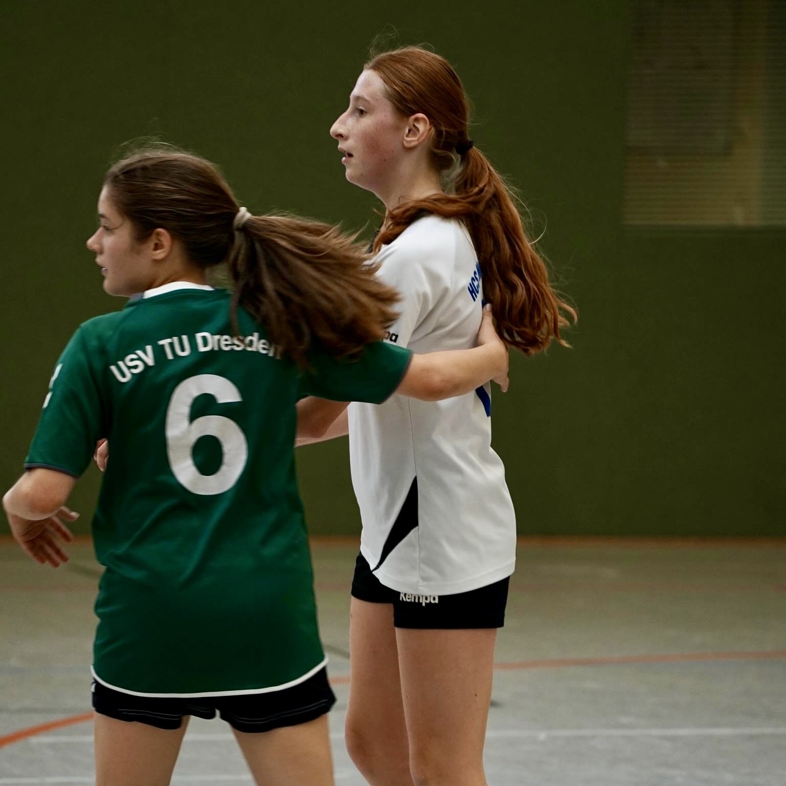 A0F55BEB-5971-4BC4-B7F0-DAF6D8CFA46D_1_201_a