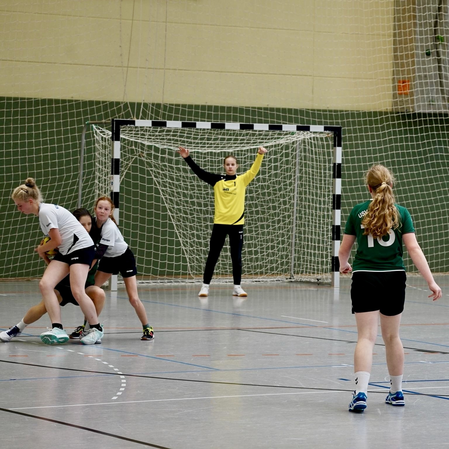 ED152D54-2A61-45F3-A4CD-58D50A5C3F4C_1_201_a