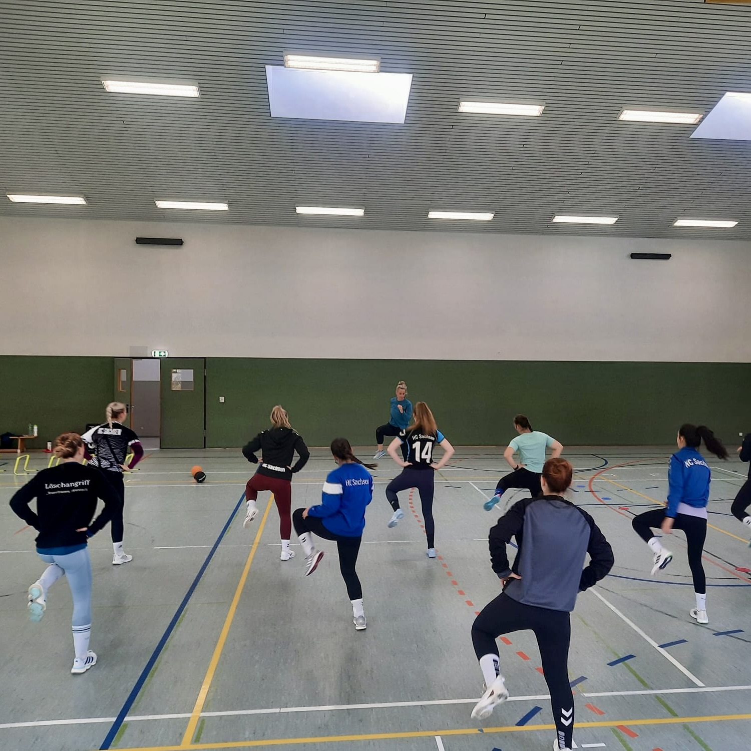 b6e7c706-5f69-486b-afd9-15d645dd6378