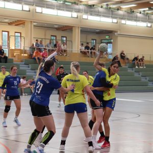 Frauen gg. Radeberger SV-06